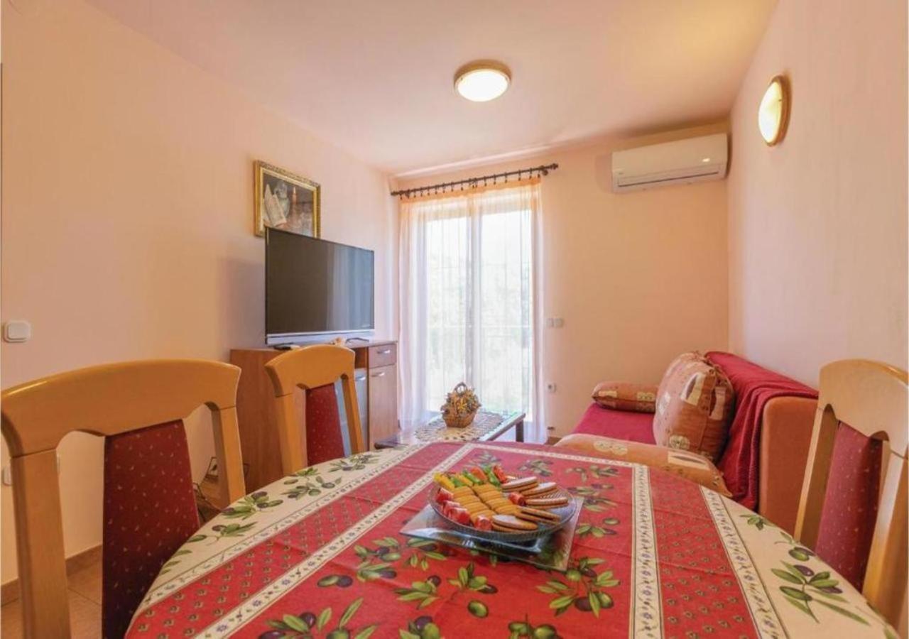Adria Vrsar Appartement Buitenkant foto
