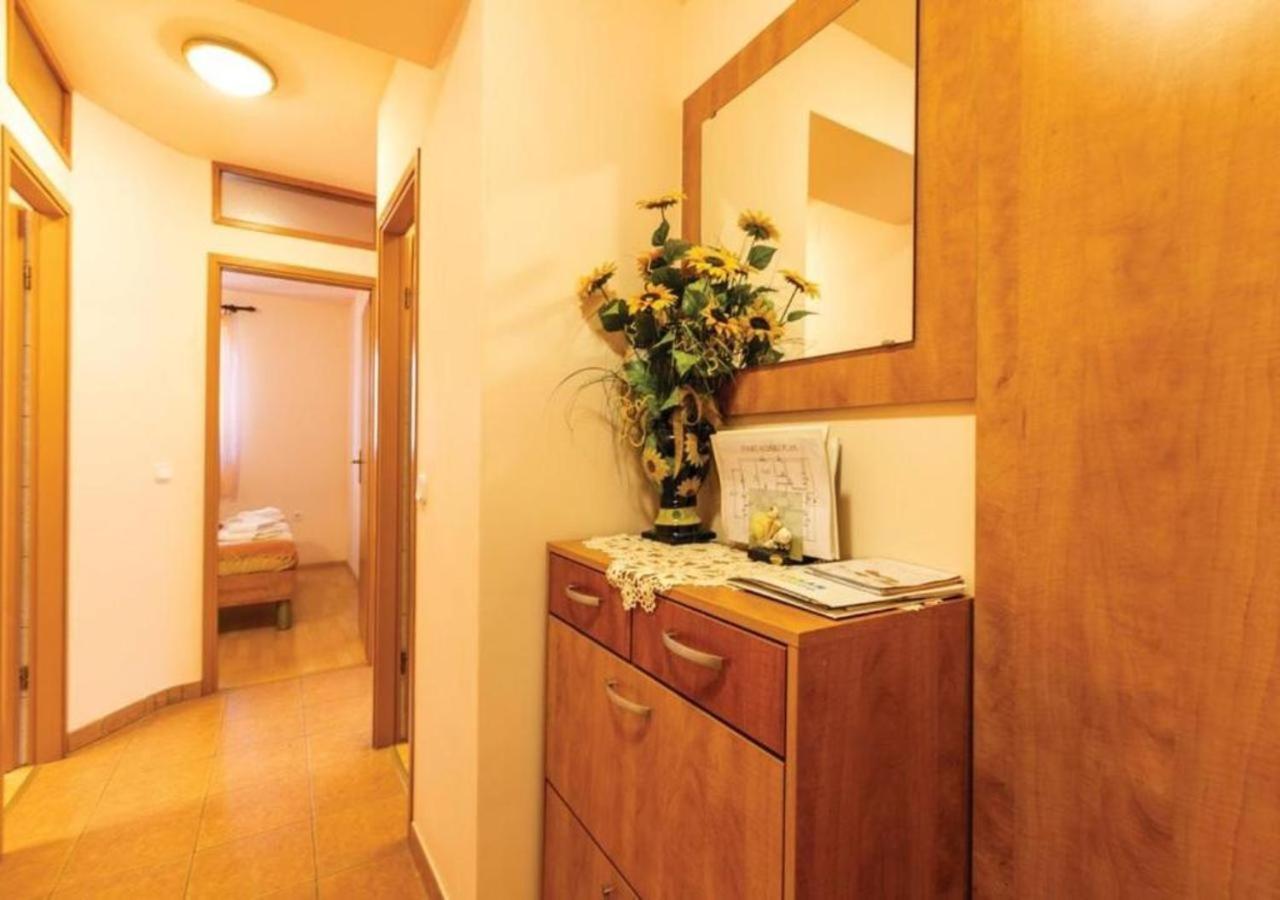 Adria Vrsar Appartement Buitenkant foto